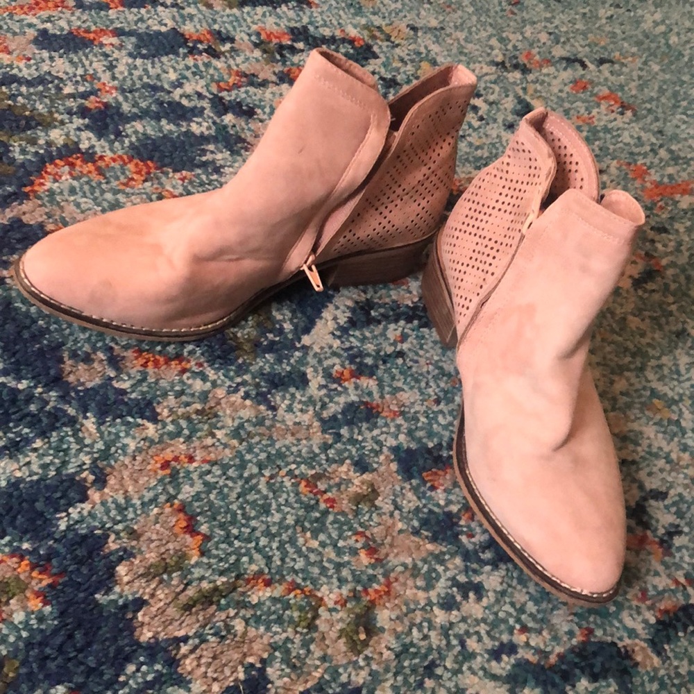 Madden Girl Boots